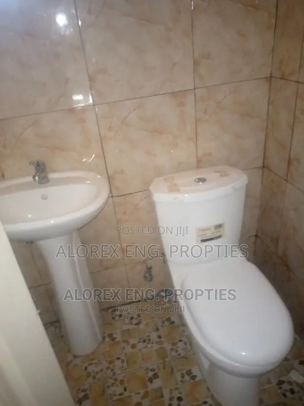 1bdrm Apartment in Oyibi for rent