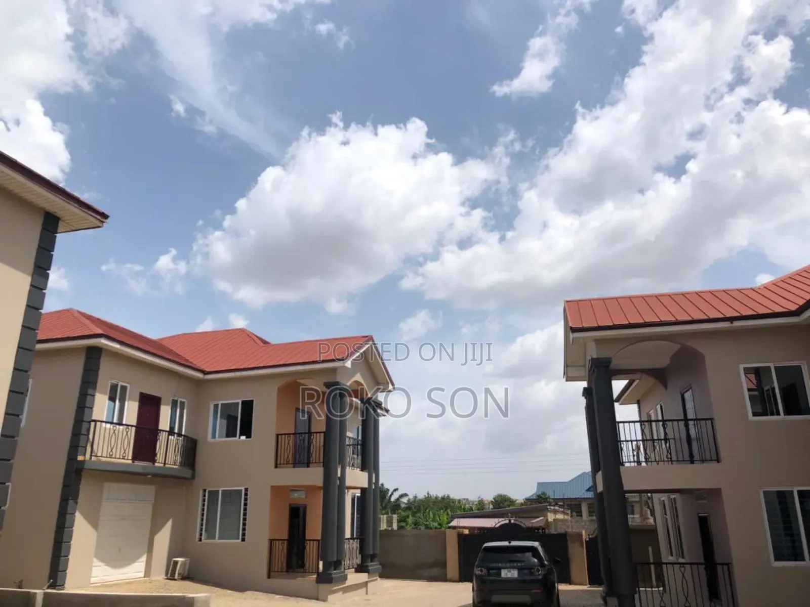 4bdrm Duplex in Dr Roko, Accra Metropolitan for sale