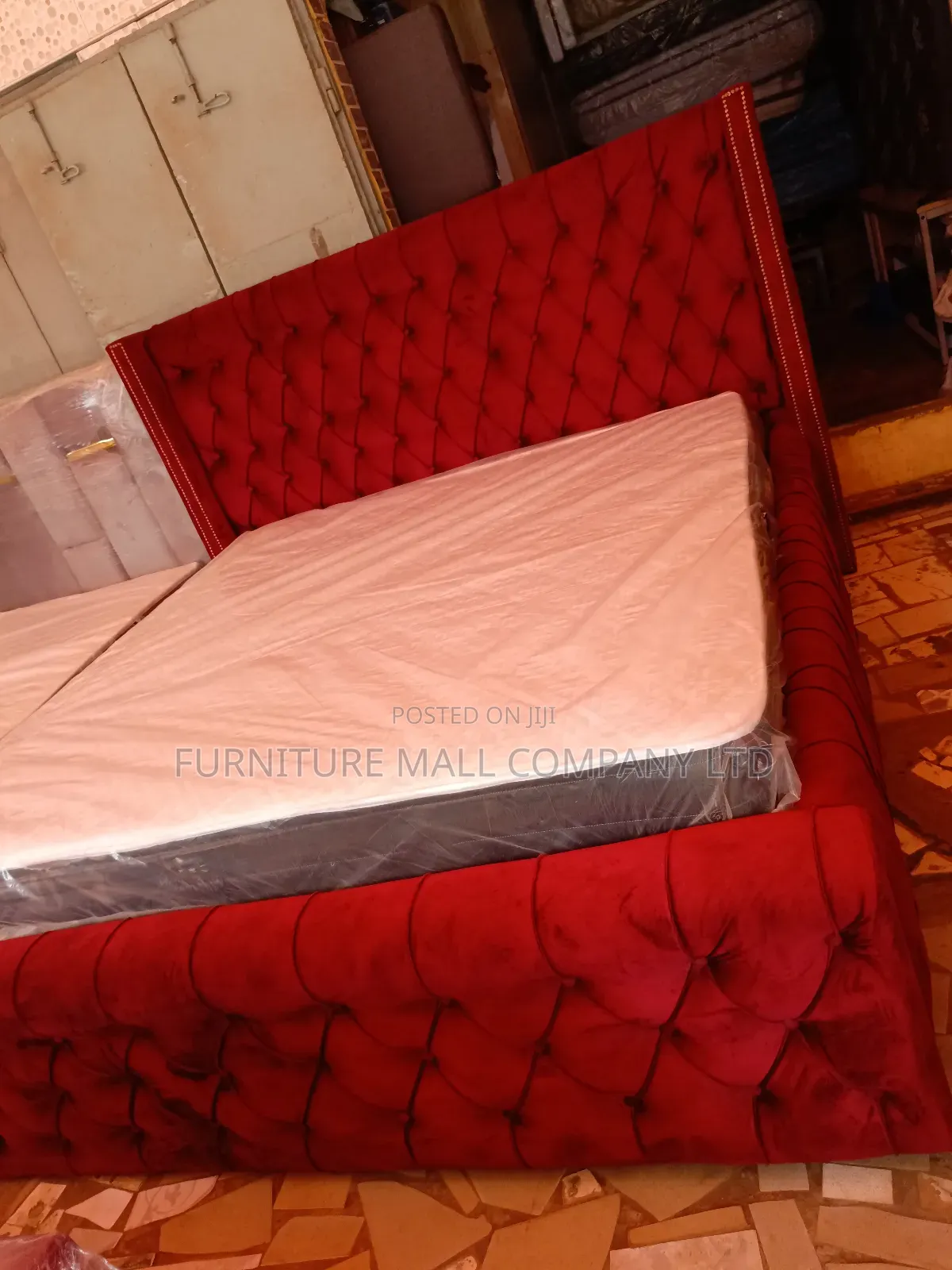Executive Bed With Mattress . Queen/King. Free Delivery