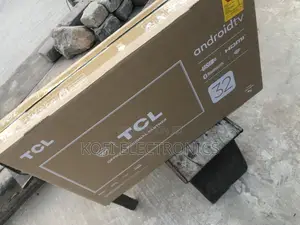 HDR Smart Andriod TCL Digital Satellite 32inches TV