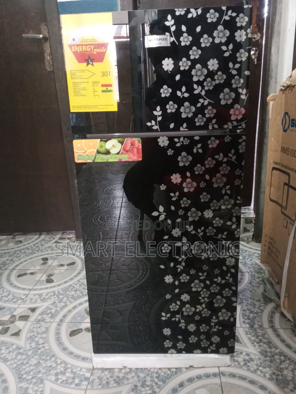 Refrigerator Refrigerator Refrigerator Refrigerator
