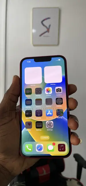 Apple iPhone 13 128 GB Red