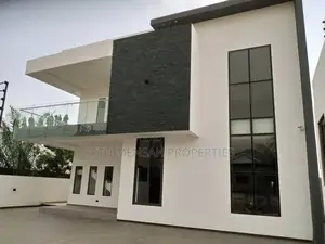 5bdrm House in West Trassaco, Accra Metropolitan for sale