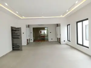 5bdrm House in West Trassaco, Accra Metropolitan for sale