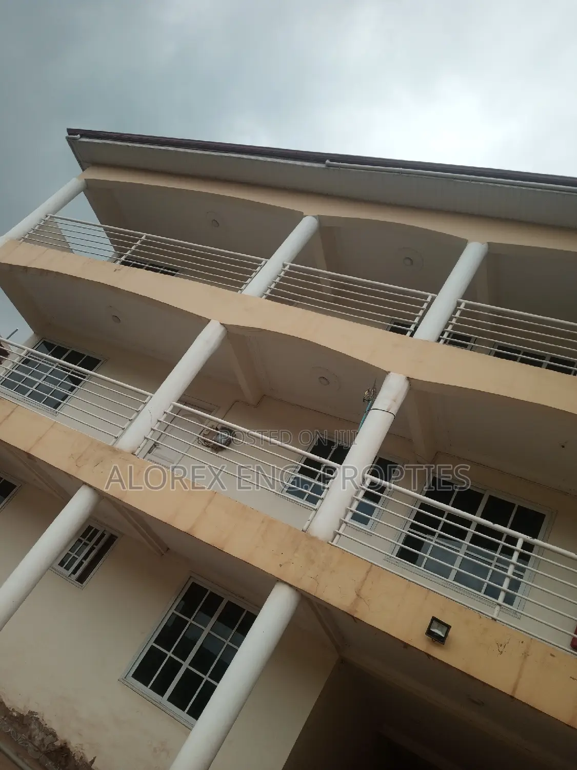 2bdrm Apartment in Dodowa for rent