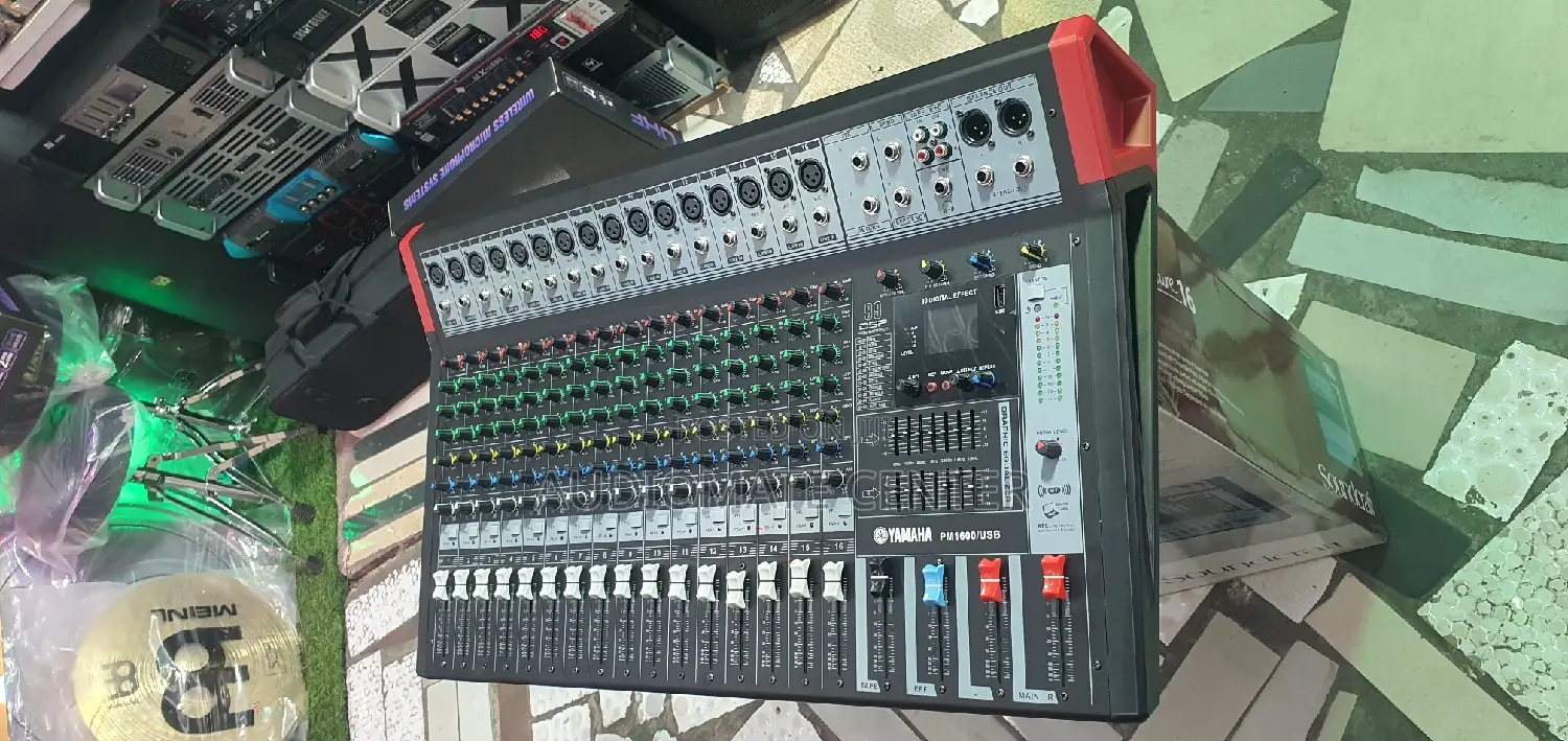 Yamaha Pm 1600/Usb