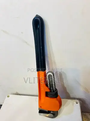 (Itera)Heavy Duty Pipe Wrench Adjustable Spanner