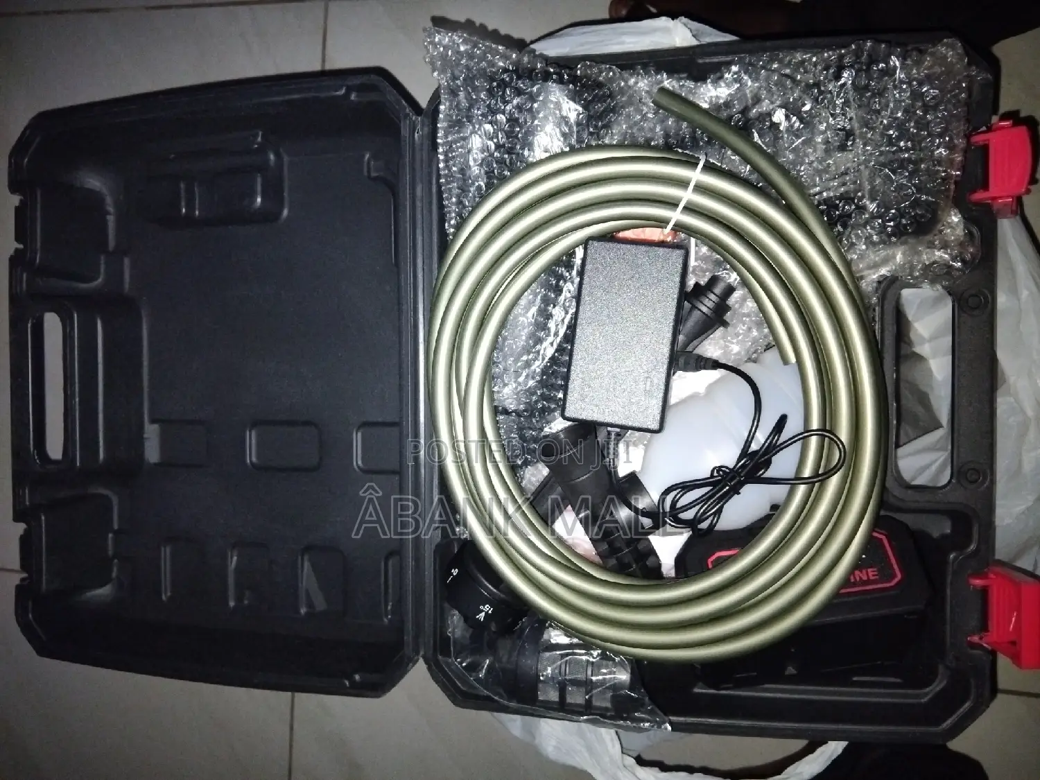 Car Pressure Washer/Portable Cleaning Machine