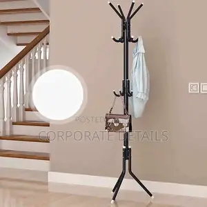 Hangers (Clothes)