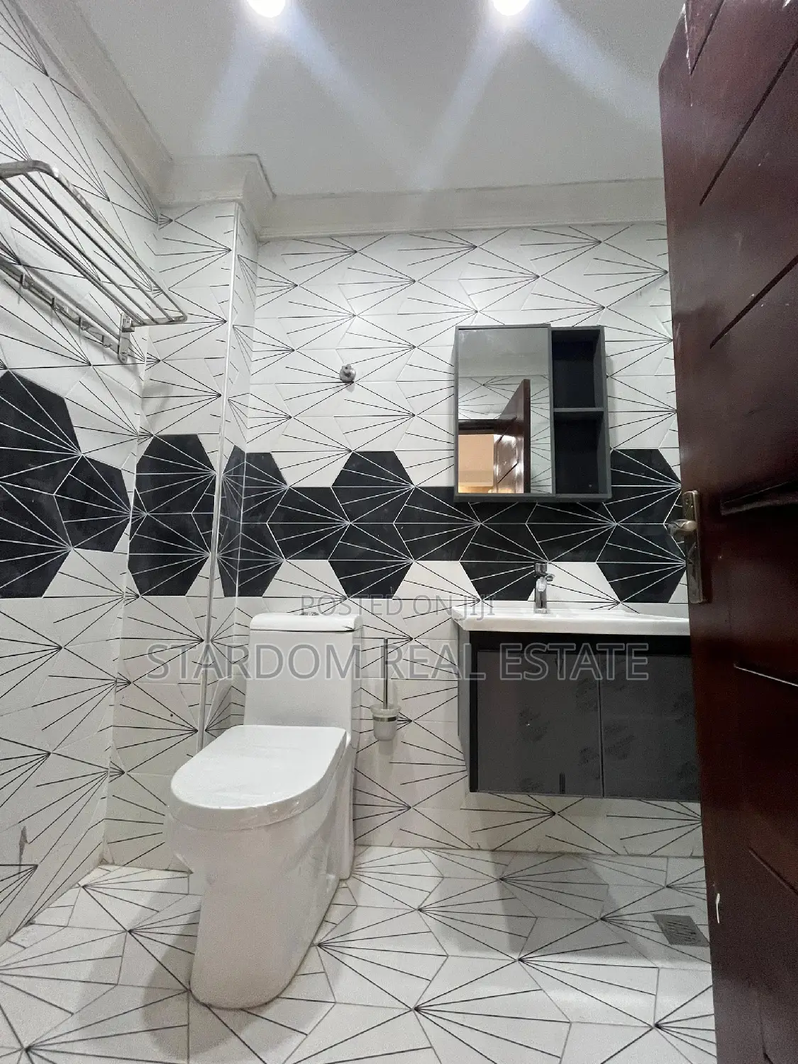 2bdrm Apartment in East Legon for rent