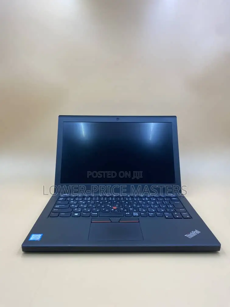 New Laptop Lenovo ThinkPad X270 8GB Intel Core I3 SSD 256GB