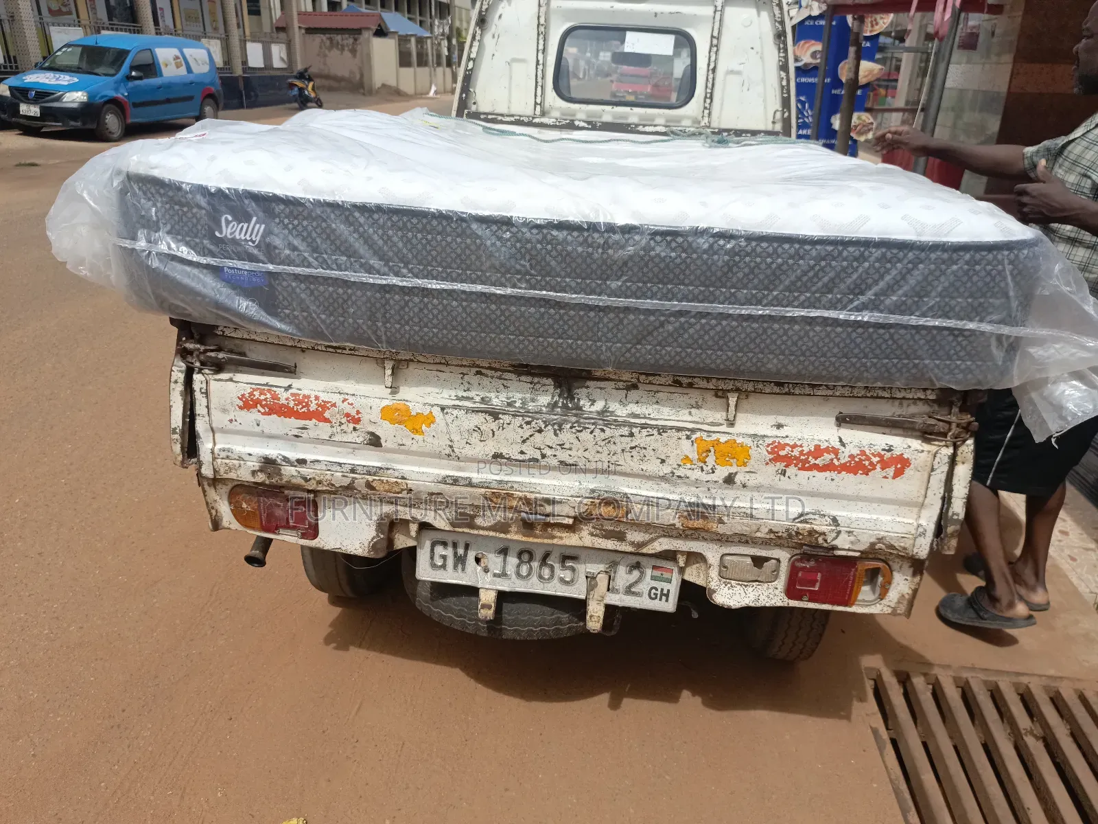 Classic 60x80 Queen's Mattress FRM Canada .Free Delivry