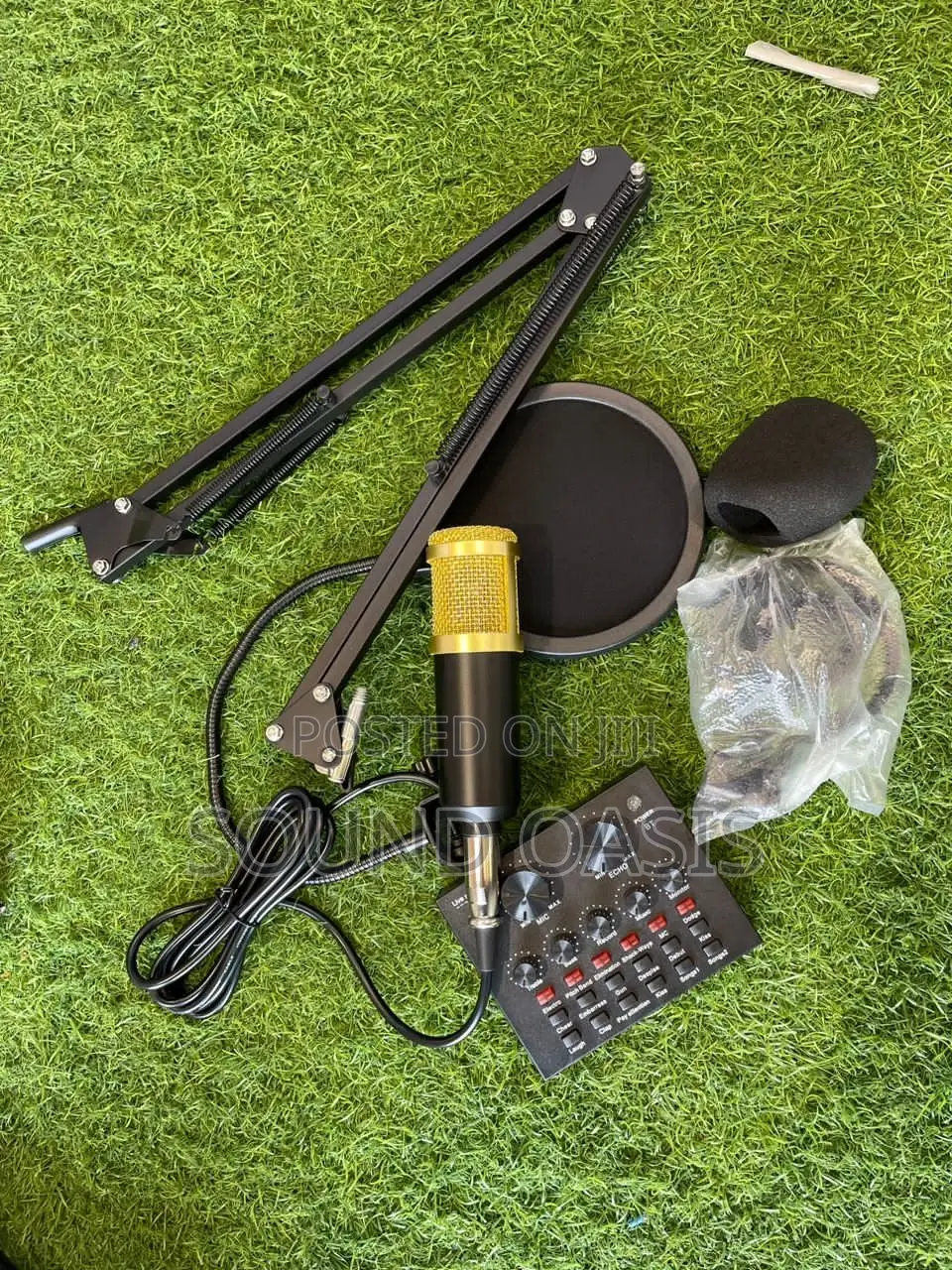 Professional Microphone Recording Package for Studios