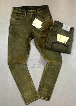 High Quality Plain Jeans Available in Stock