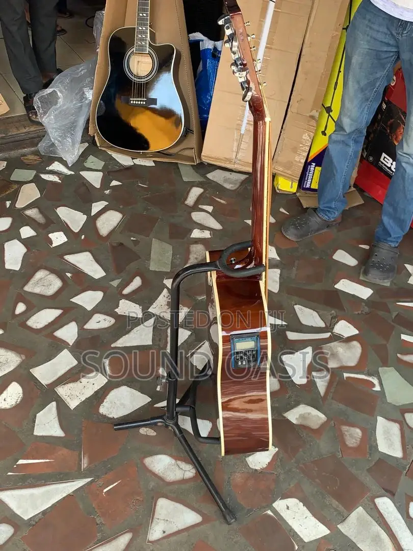 Yamaha Semi-Acoustic Guitar (Brown)