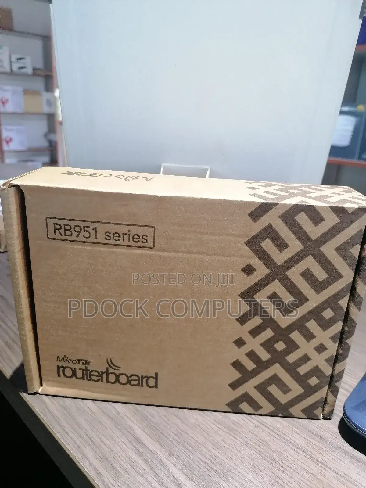 MIKROTIK RB951 Ui-2hnd,Routerboard Series