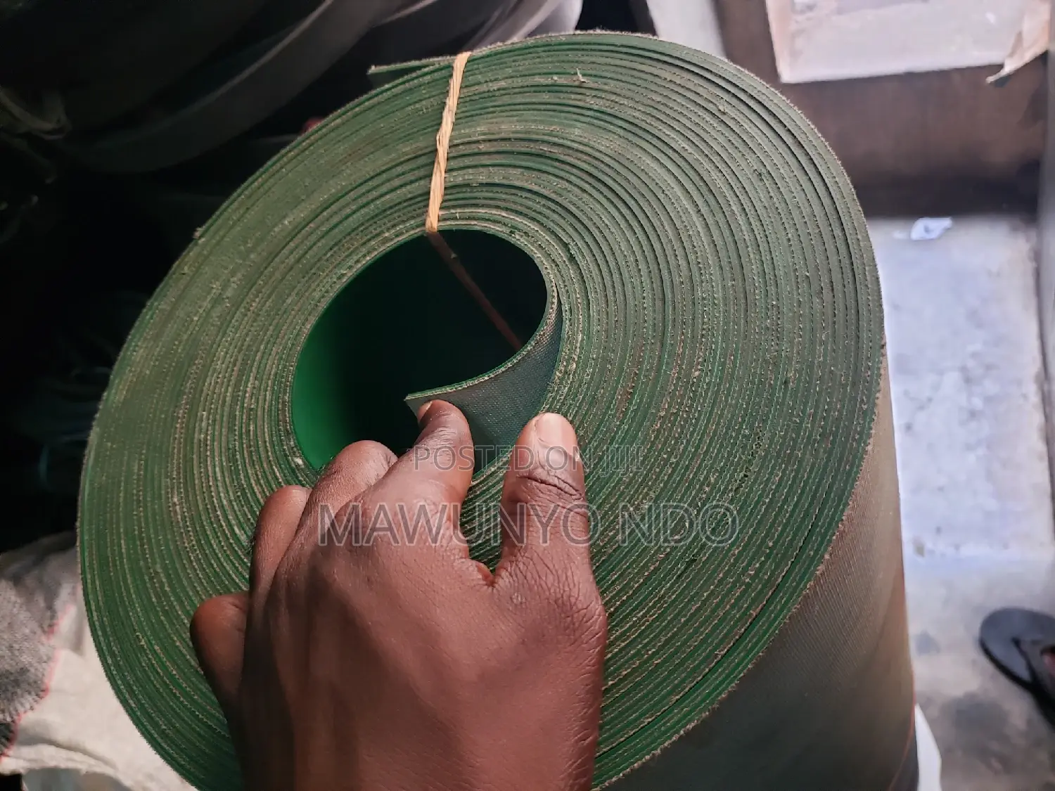 Conveyor Belts, Glue and Fasteners