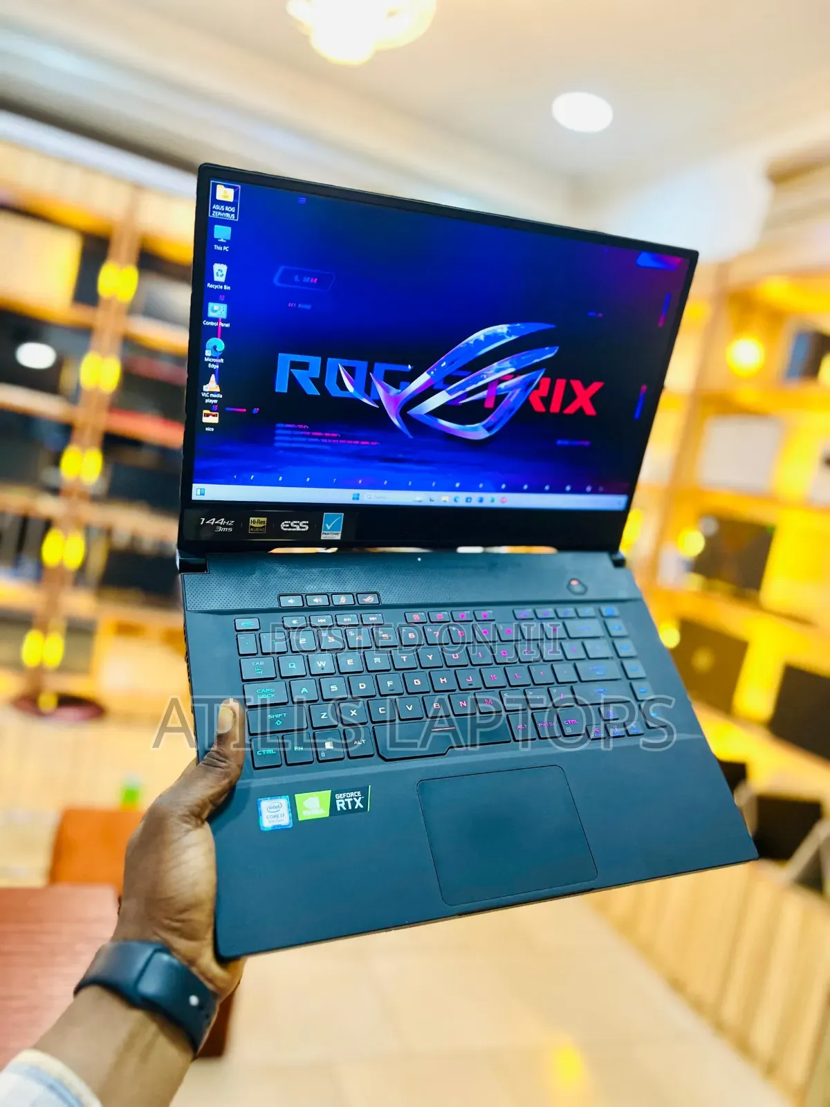 Laptop Asus ROG Zephyrus G15 16GB Intel Core I7 SSD 512GB