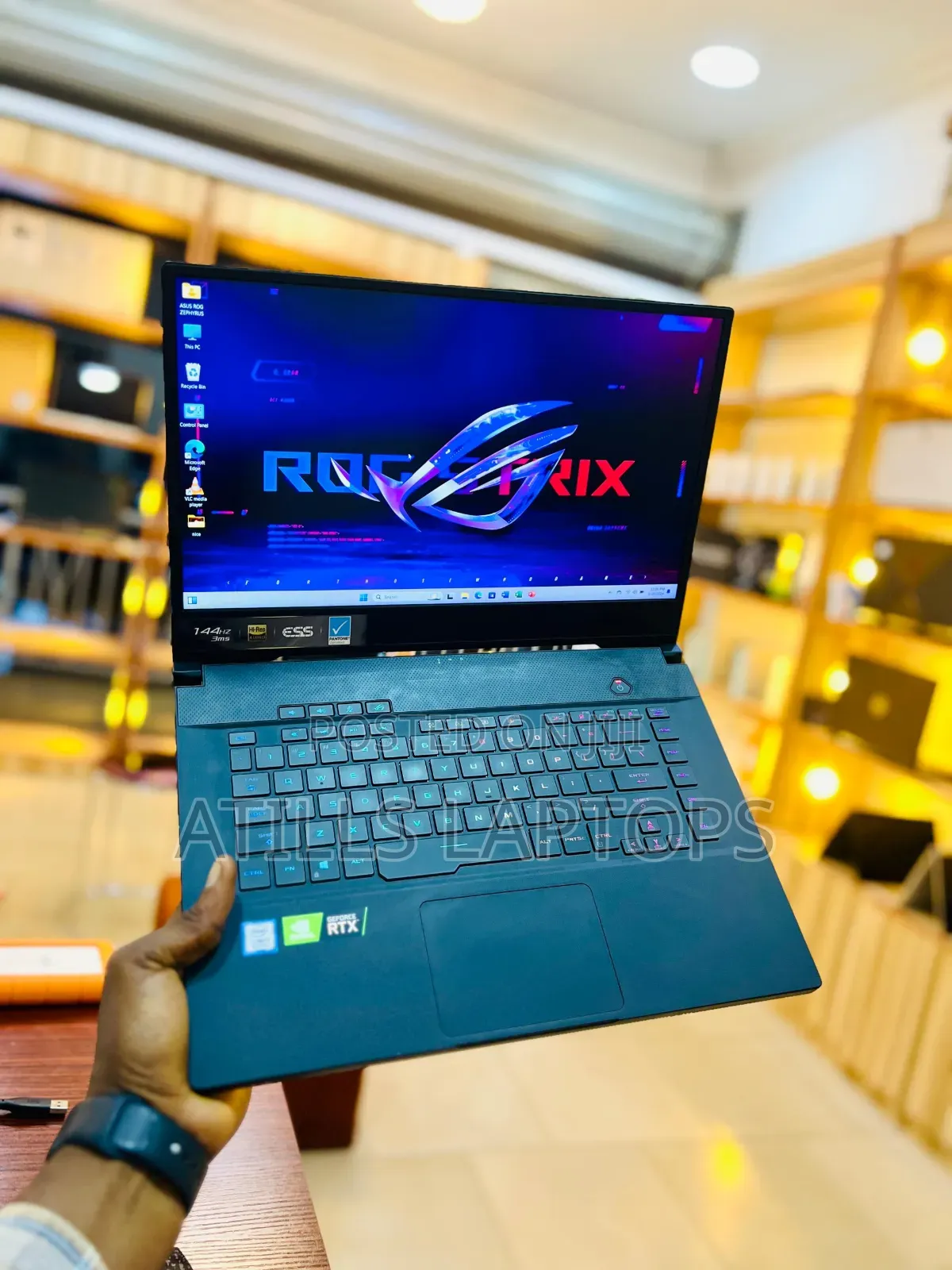 Laptop Asus ROG Zephyrus G15 16GB Intel Core I7 SSD 512GB