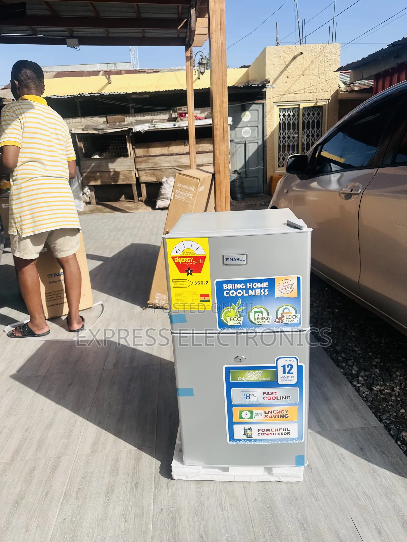 Defrosting Sleek Table Top Double Door Nasco Mini Fridge