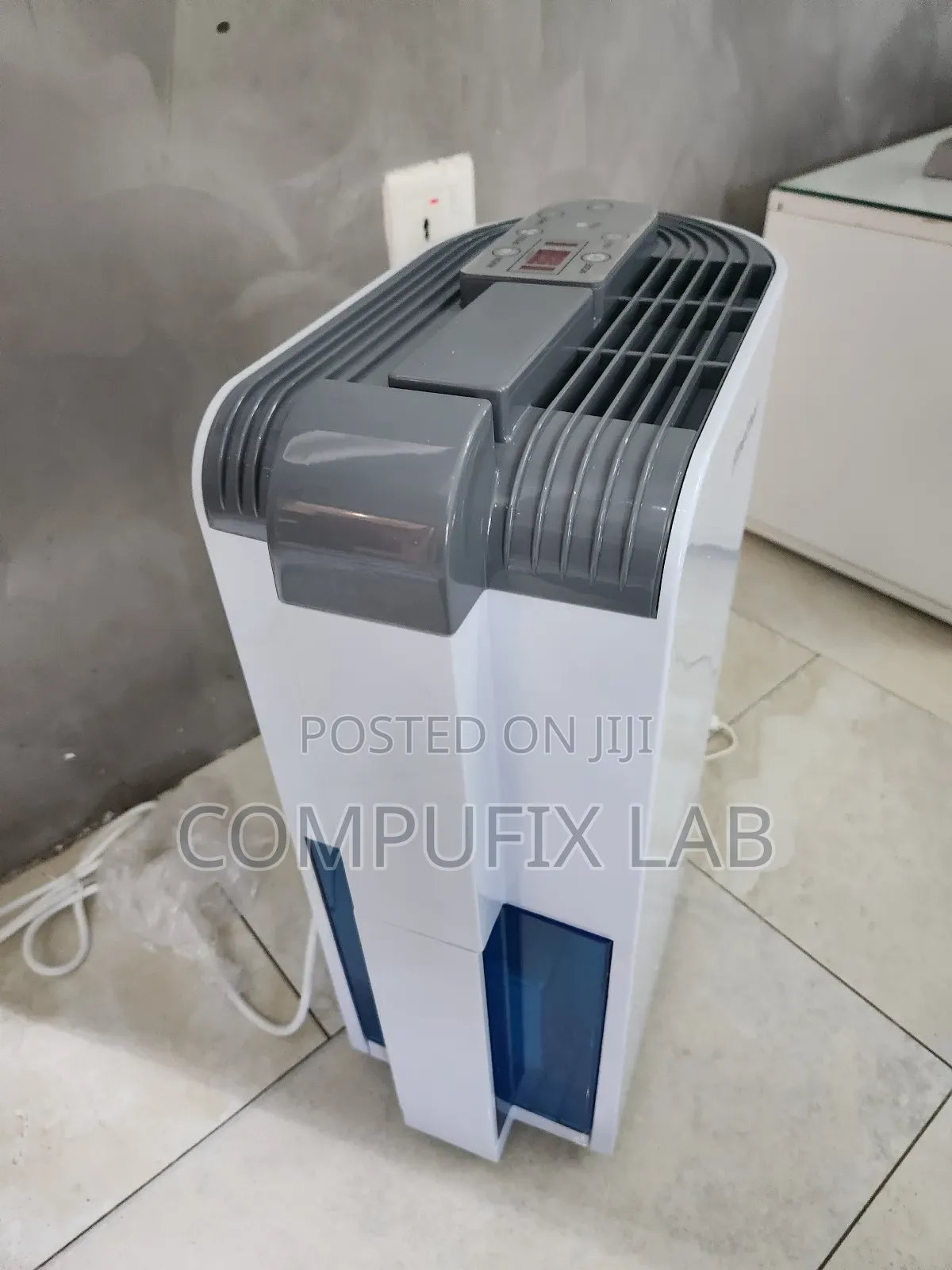 Air Dehumidifier