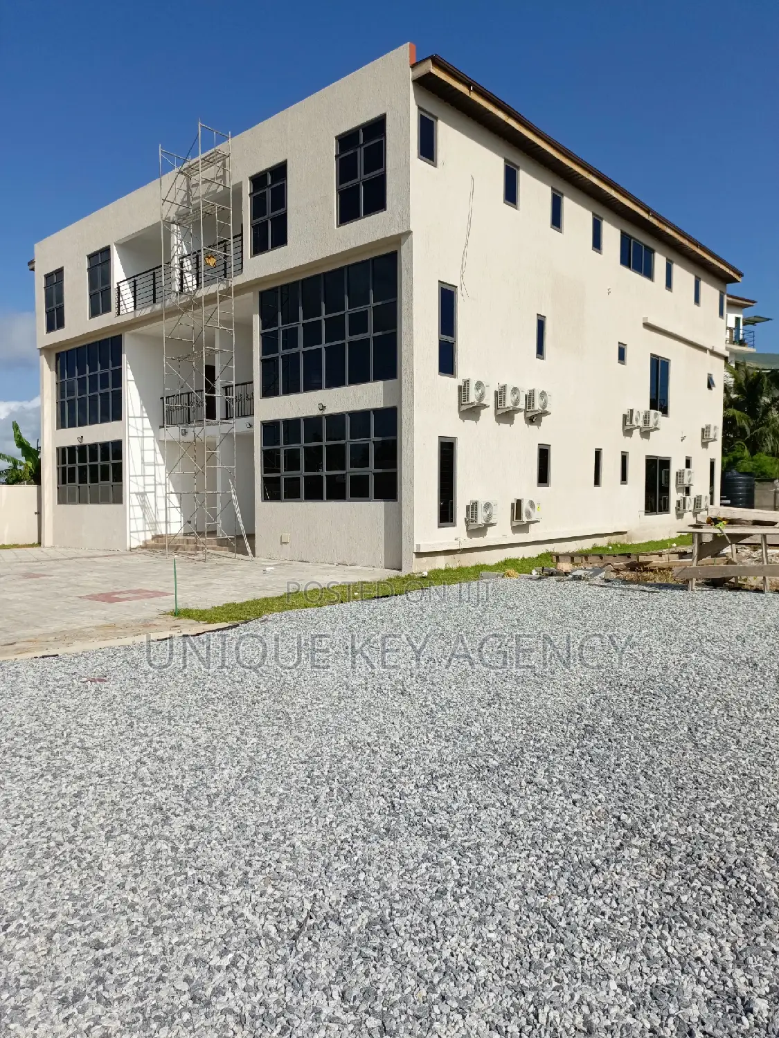 2bdrm Apartment in Unique Key Agency, Tseaddo for rent