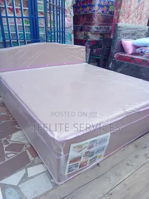 Bed Foam Inbuilt Queen Size