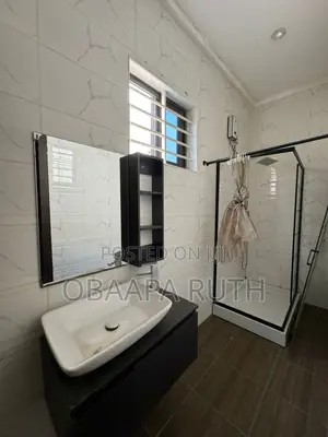 3bdrm House in Lakeside Estate, New Legon for rent