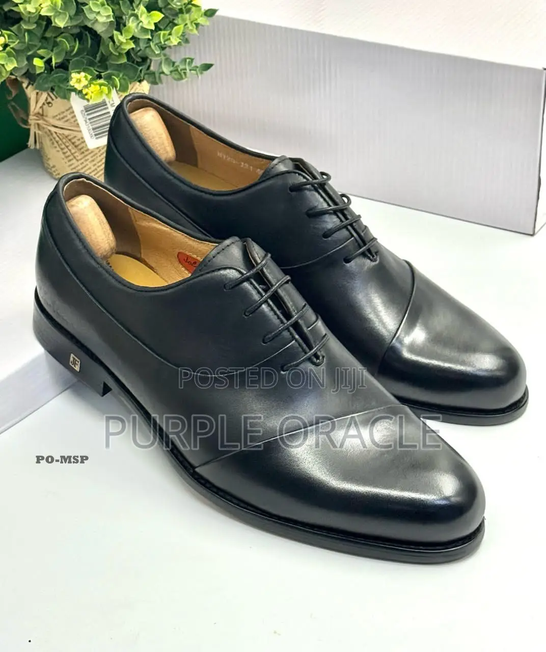 Understated Luxury Men's Leather Formal Footwears