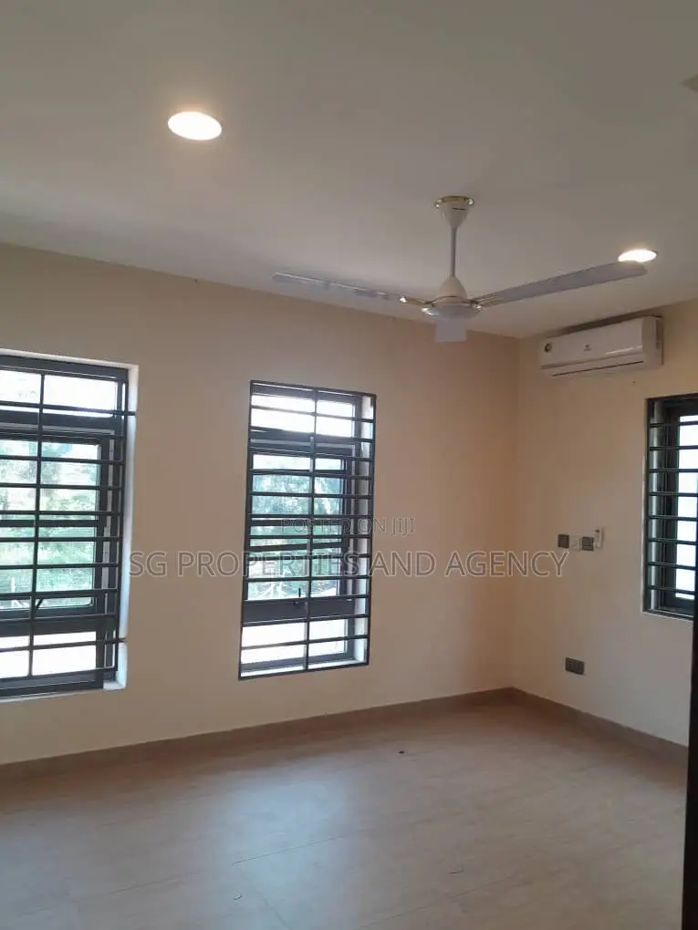 2bdrm Apartment in East Airport, Spintex for rent