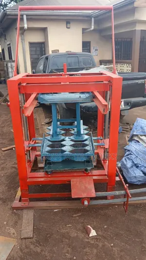 Electric Hexagon Pavement Machine