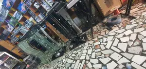 Glass Pulpet