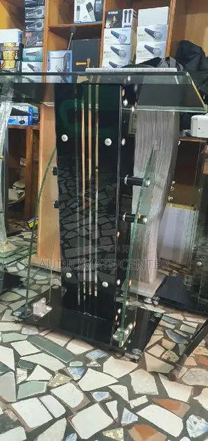 Glass Pulpet