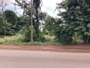 6 Plots for Sale at Adum Ridge Main Road.