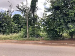 6 Plots for Sale at Adum Ridge Main Road.