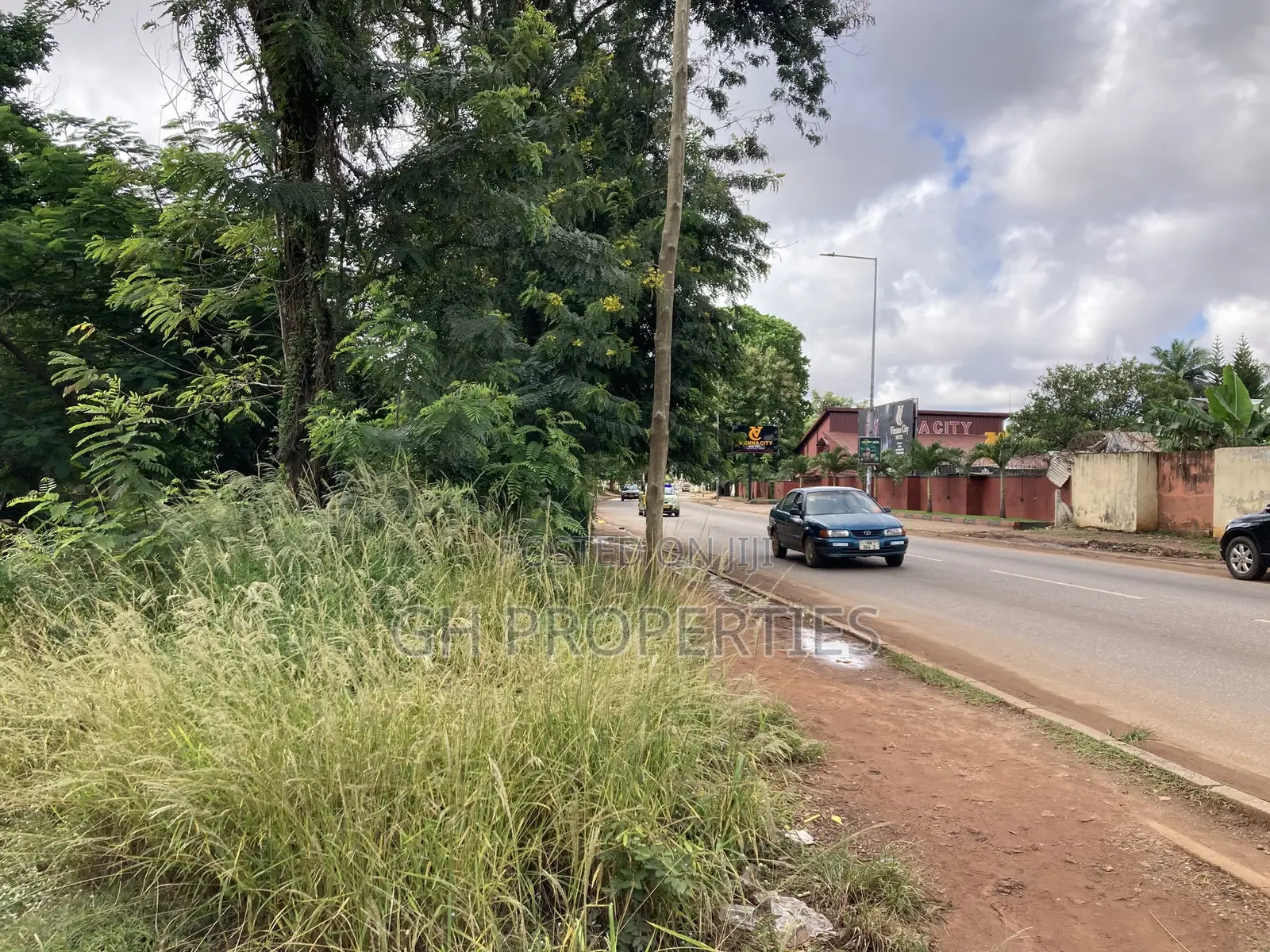 6 Plots for Sale at Adum Ridge Main Road.