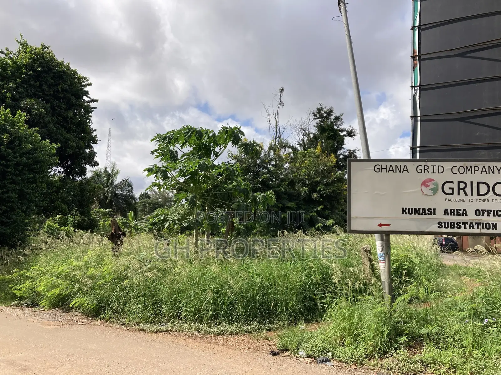 6 Plots for Sale at Adum Ridge Main Road.