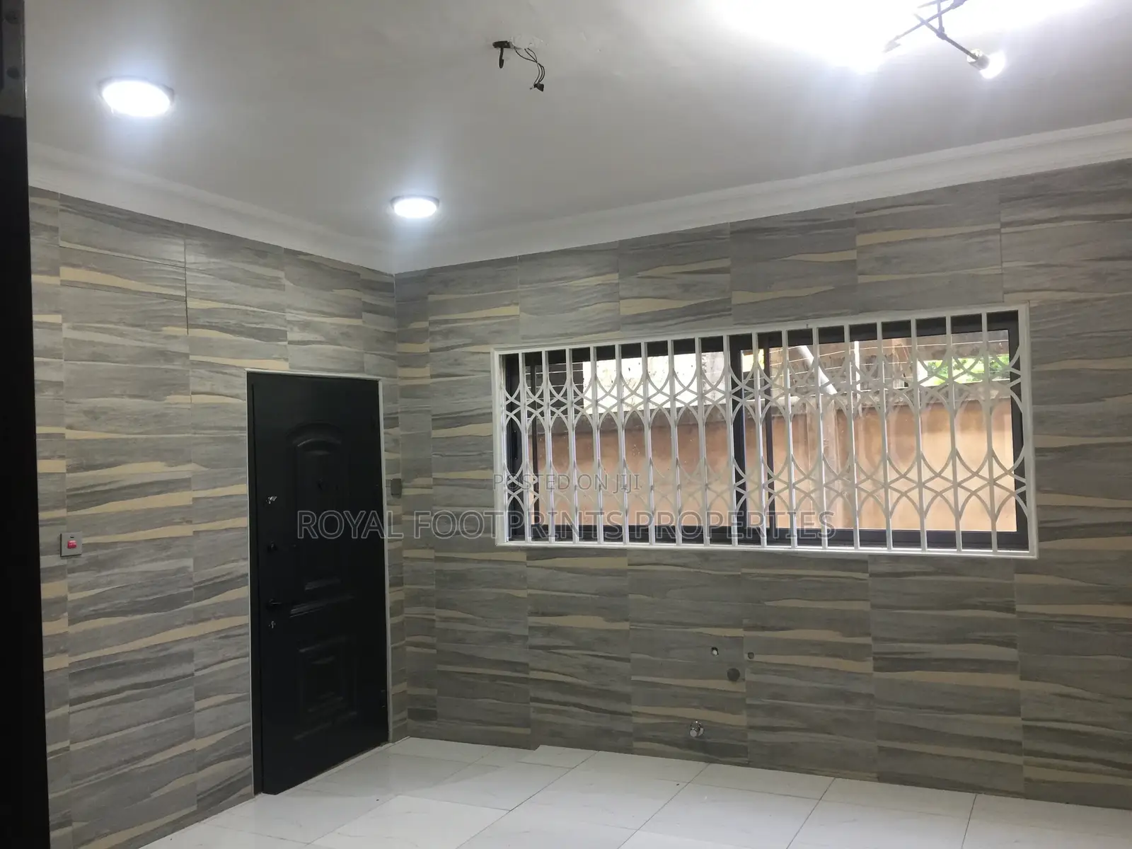 5bdrm House in Royal Footprints, Oyarifa for sale