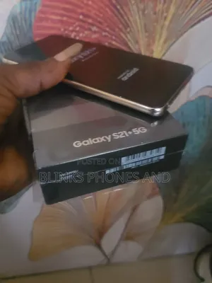 New Samsung Galaxy S21+ 5G 128 GB Purple