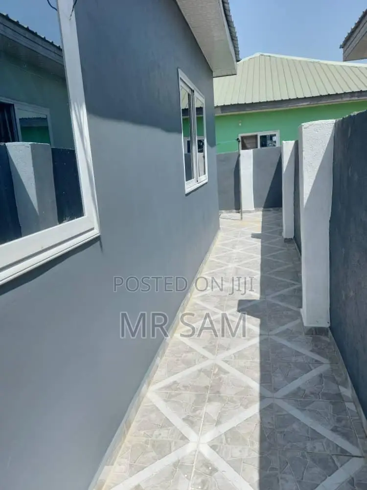 3bdrm House in Kasoa for sale