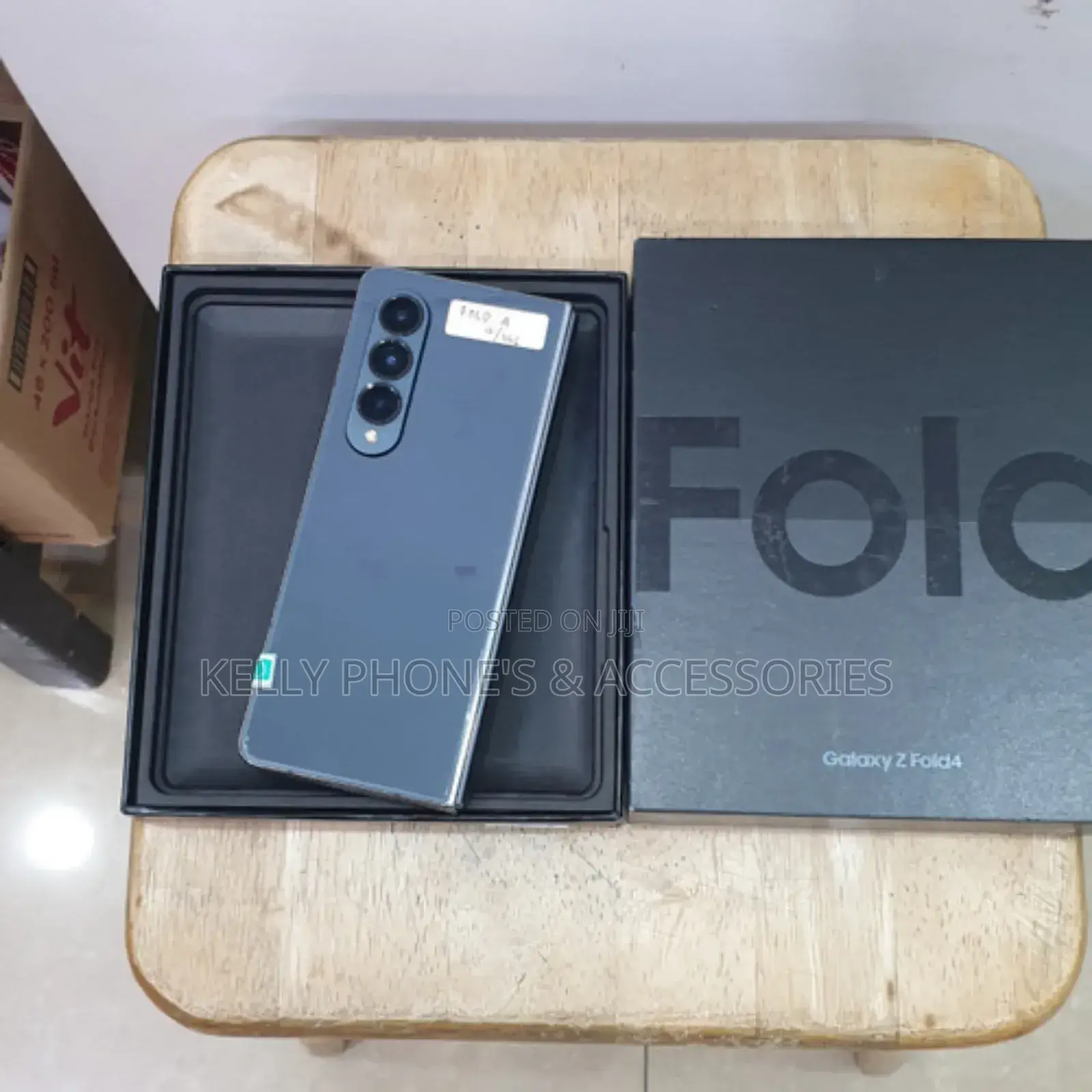 New Samsung Galaxy Z Fold4 512 GB Black