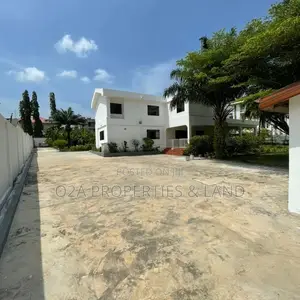 5bdrm House in Cantonments, US Embassy Area for rent