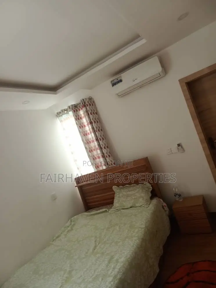 3bdrm House in East Airport for sale