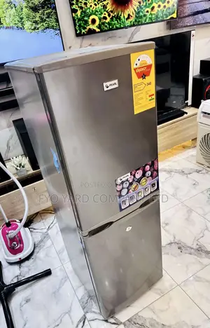 Pearl Bottom Freezer 147L Double Door Fast Cooling Fridge