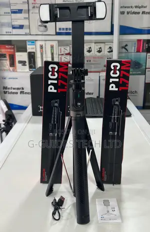 P100 Selfie Stick 1.77m With Bluetooth and 2 Led Light
