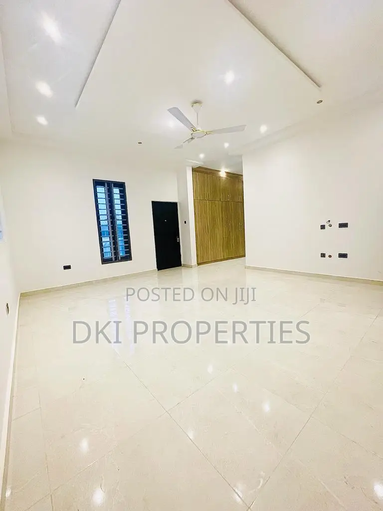 4bdrm House in Dki Properties, East Legon for sale