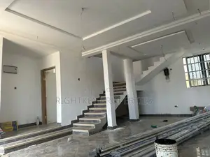 4bdrm Duplex in Rightkey, Kumasi Metropolitan for sale