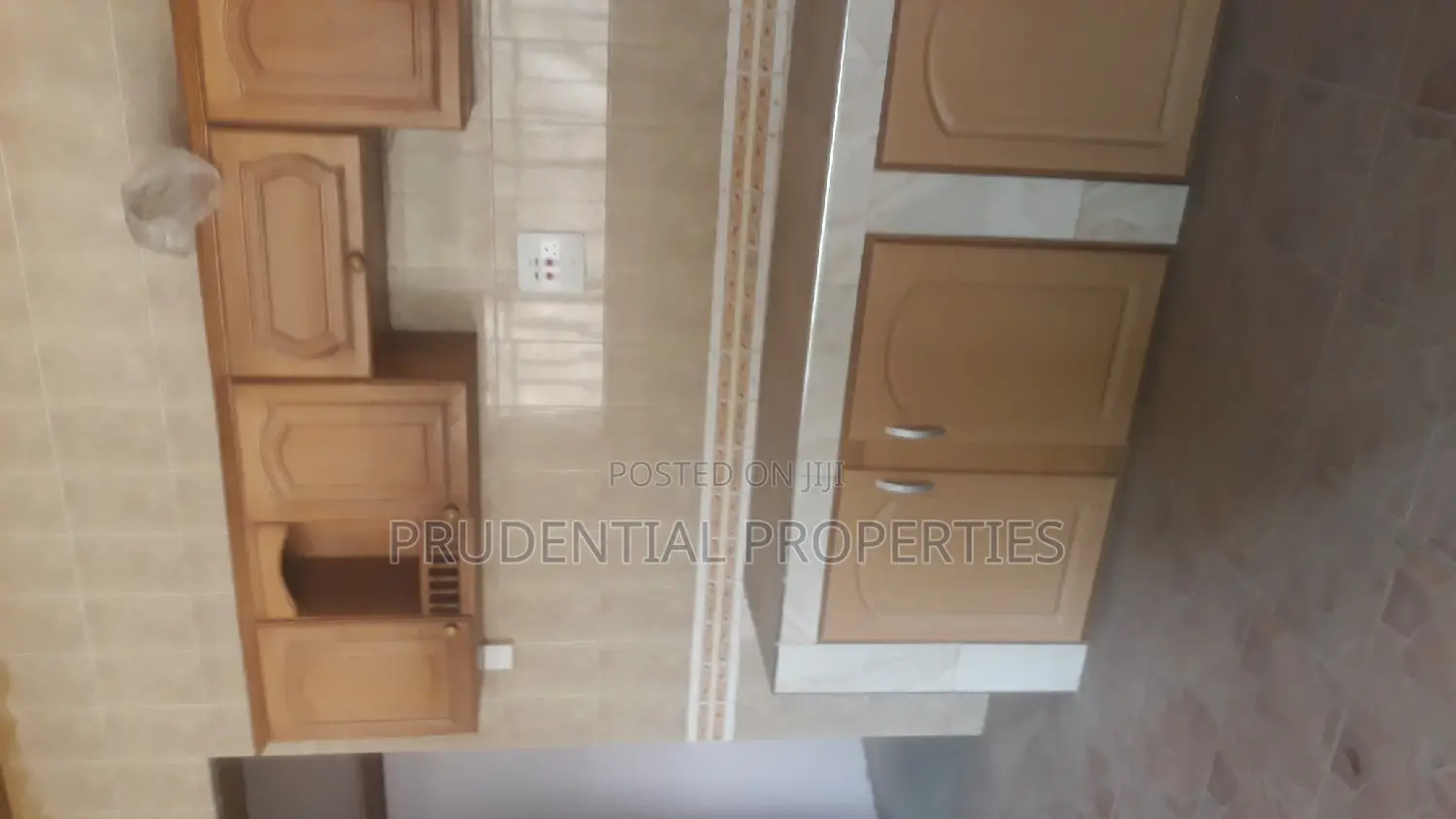 7bdrm House in West Legon for rent