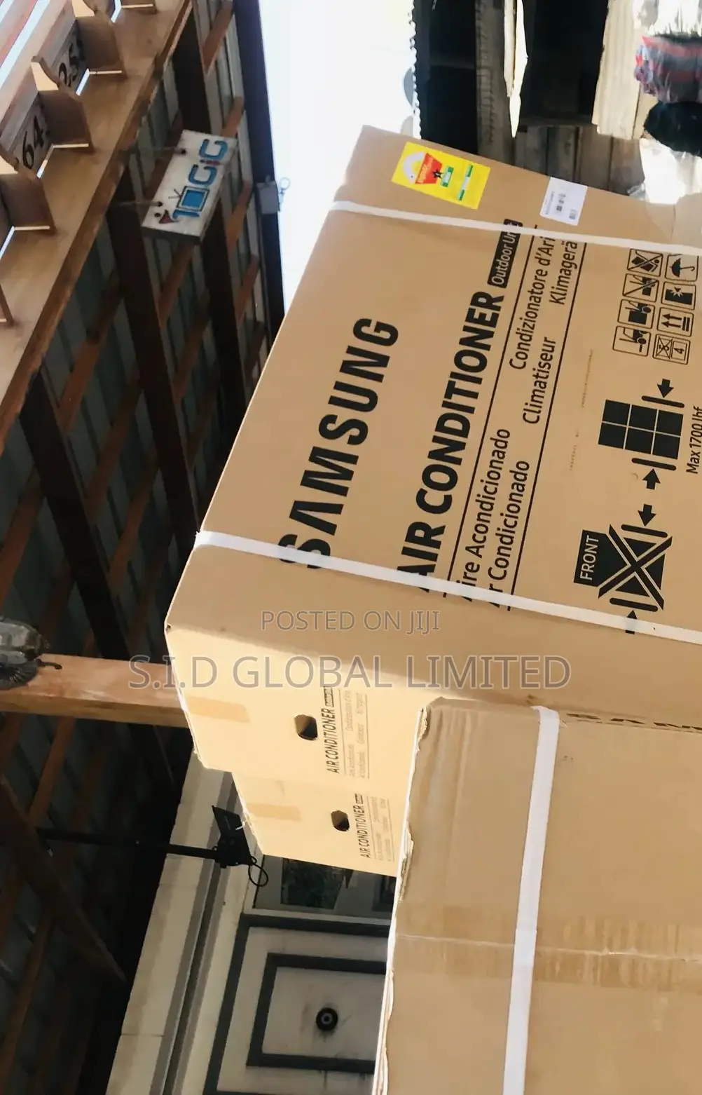 Superb SAMSUNG-2.5HP-R410-SPLIT-AC-AR24TRHGAWK