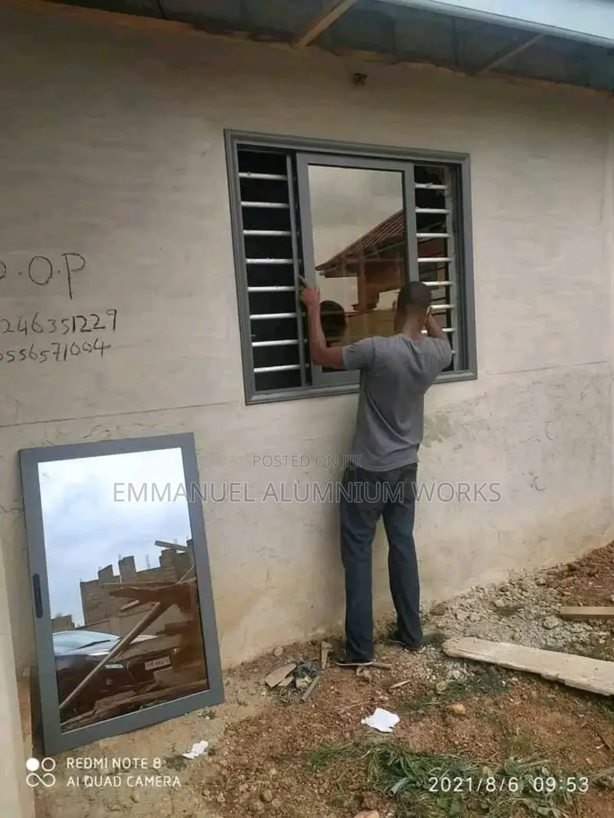 B6 Design 12 Aluminium Sliding Window